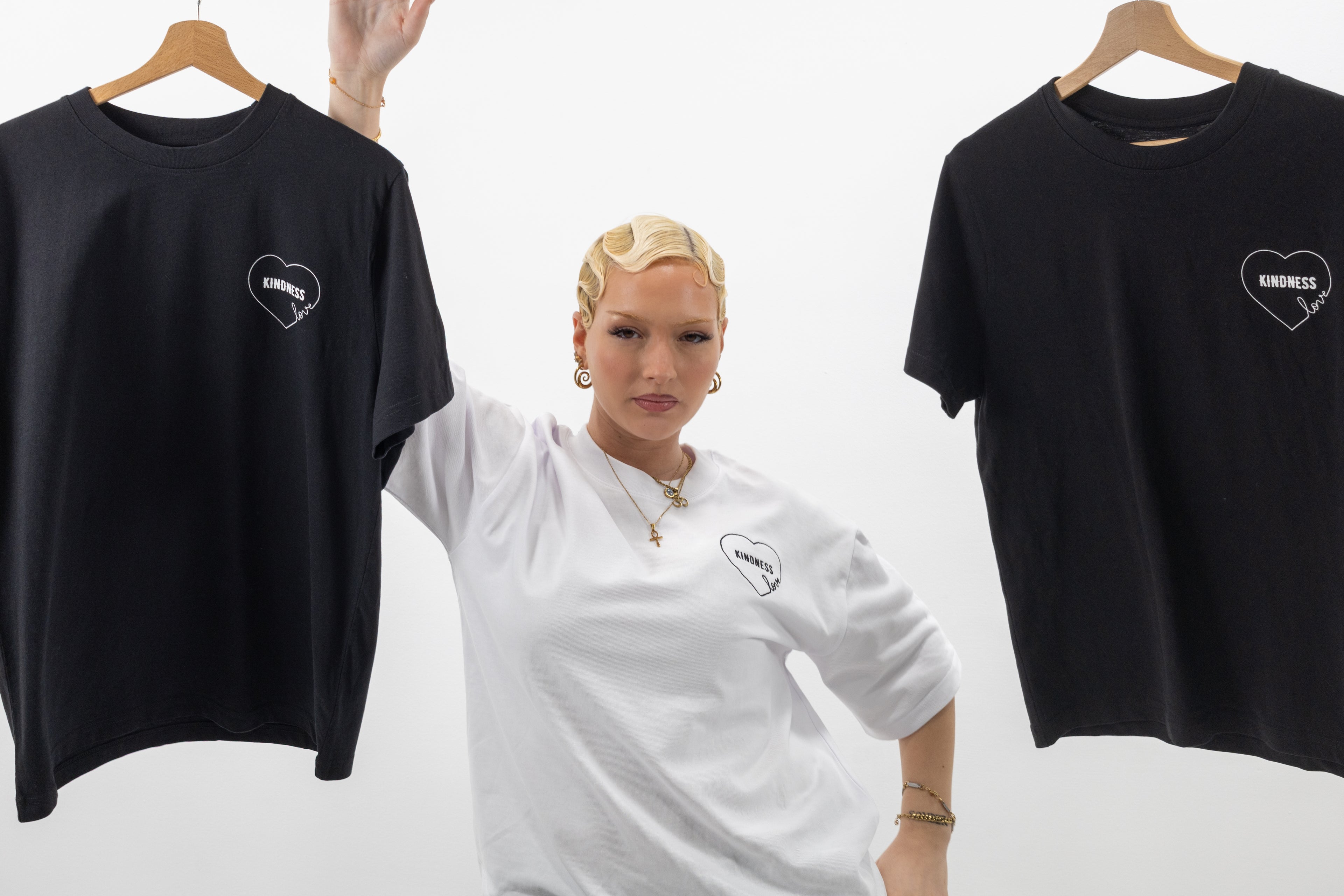 KINDNESS Oversized Tee - Blanco