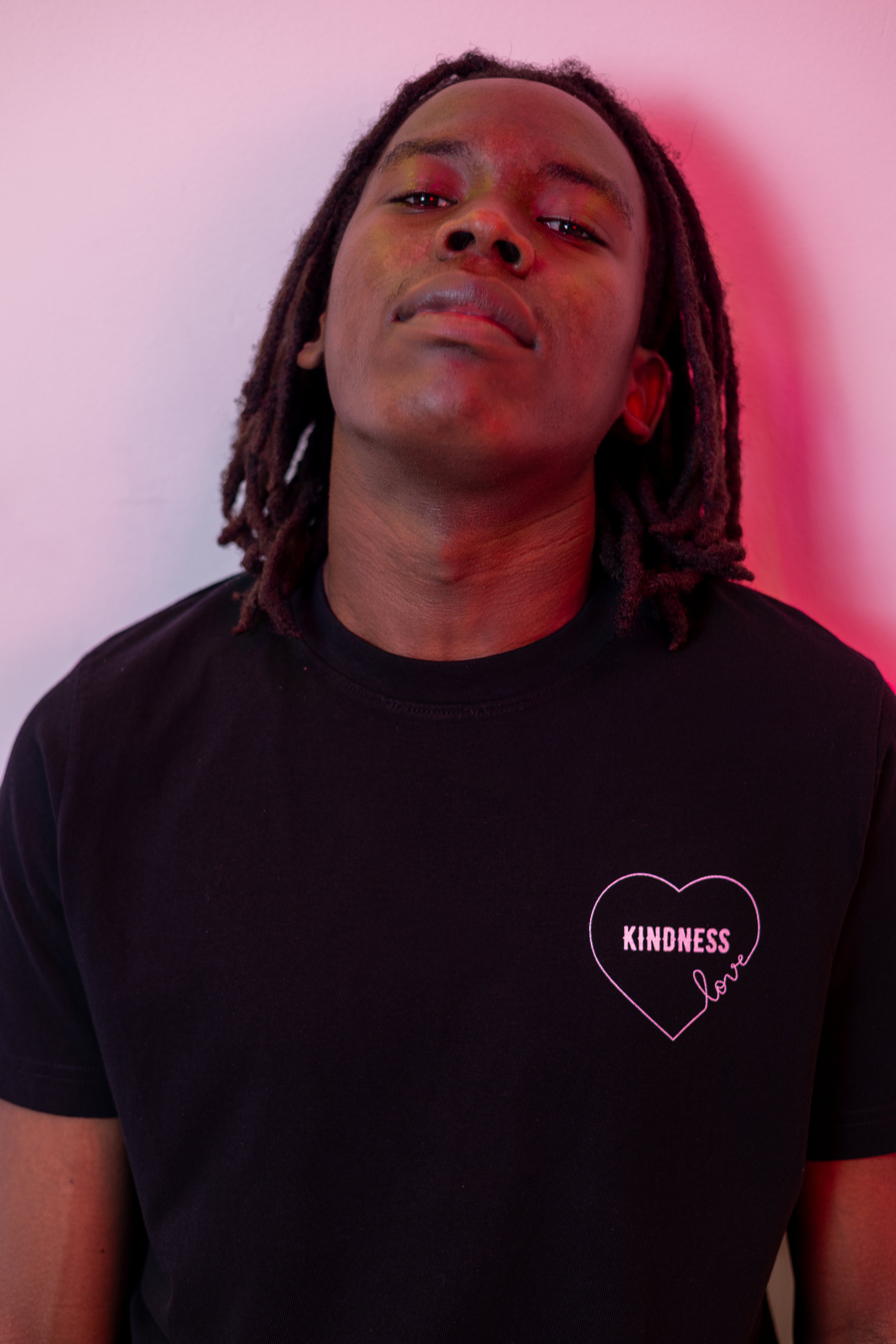 Camiseta KINDNESS - Negra